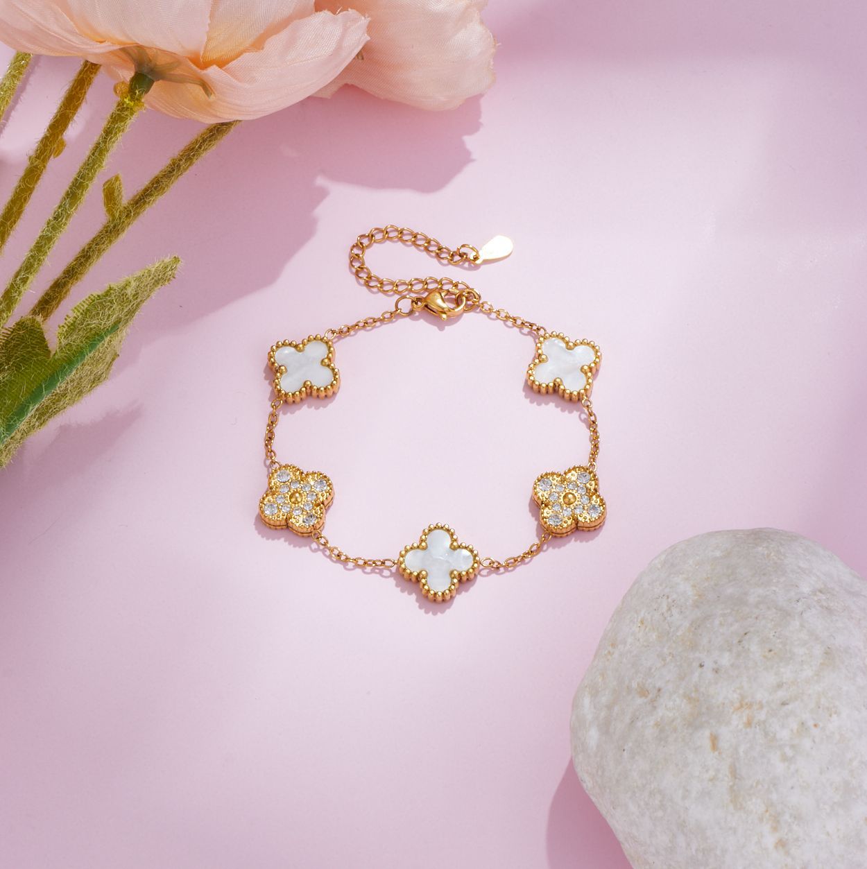 Popular Double Sided Fritillaria Lucky Five Flower Four Leaf Grass Bracelet Light Luxury Fashion Ins Style Colorful Ribbon Diamond Bracelet